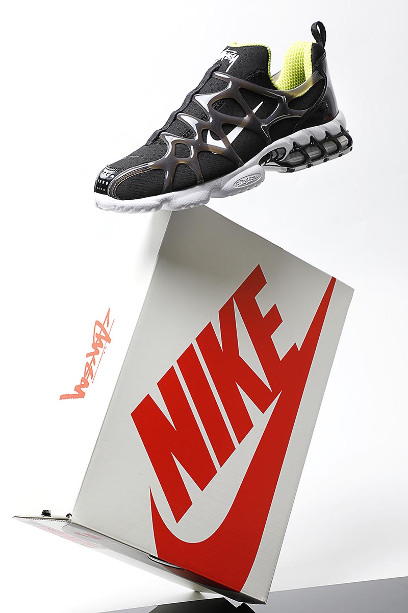 Nike,Air Kukini,Triple Black,  漫威「毒液」既视感！全新黑武士「血管鞋」官图曝光！