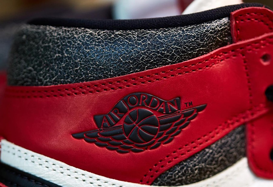 Air Jordan 1,DZ5485-612,发售,AJ1  「芝加哥」AJ1 最新实物图曝光！有个细节终于看清楚了！