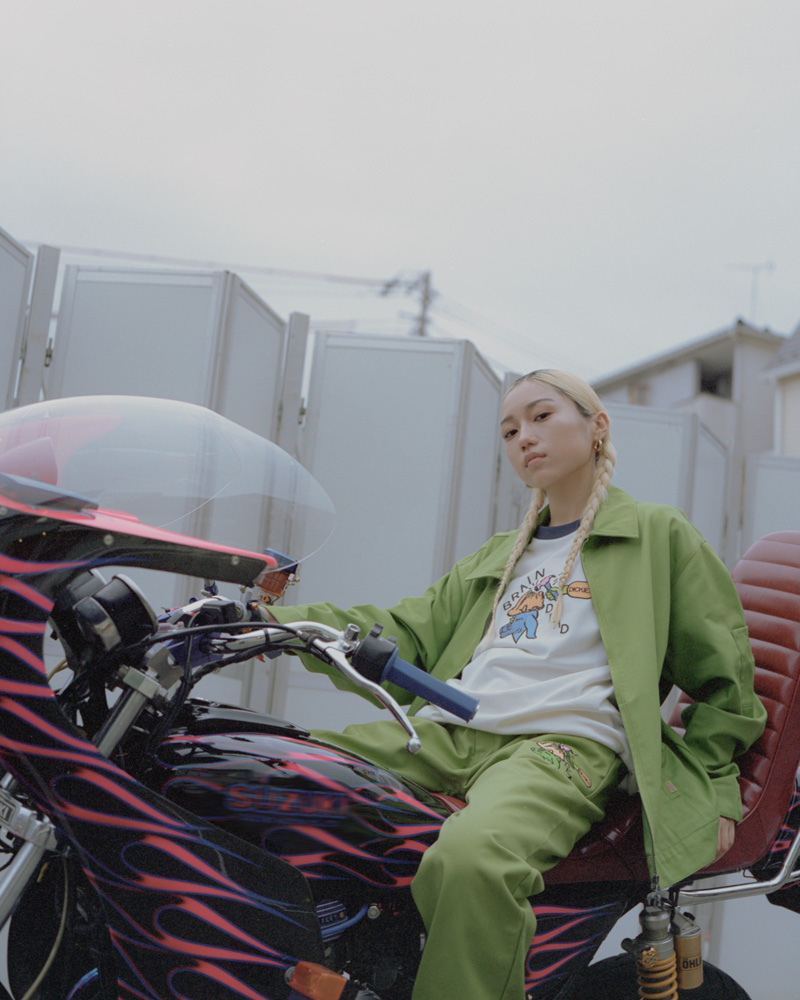Dickies,Brain Dead 工装与亚文化的结合!全新 Dickies x Brain Dead 现已上架! Dickies,Brain Dead 工装与亚文化的结合!全新 Dickies x Brain Dead 现已上架!