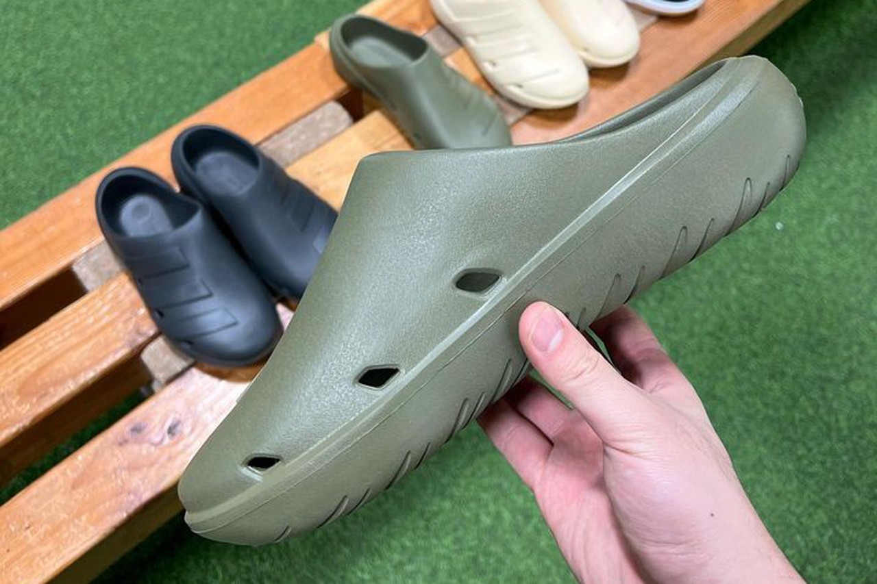 adidas,Clog 全新 adidas 拖鞋来了!跟 Yeezy 比你更喜欢哪个! adidas,Clog 全新 adidas 拖鞋来了!跟 Yeezy 比你更喜欢哪个!