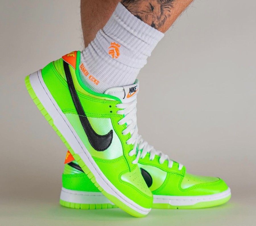 Nike,Dunk Low,Glow in the Dark  「绿光」Dunk Low 最新上脚图曝光！网友：「绿到心发慌」！