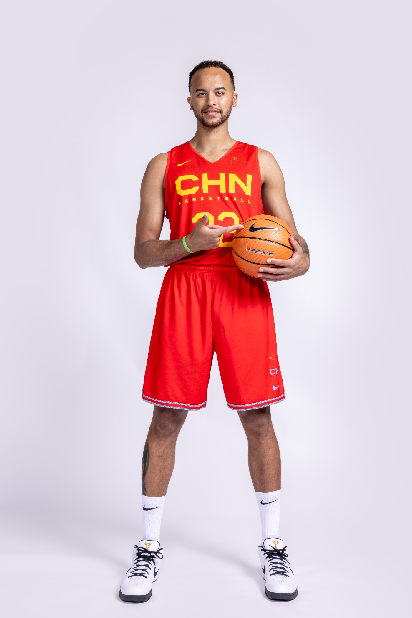 Nike,李凯尔,中国国家队  李凯尔签约 Nike！脚上穿的球鞋居然是...