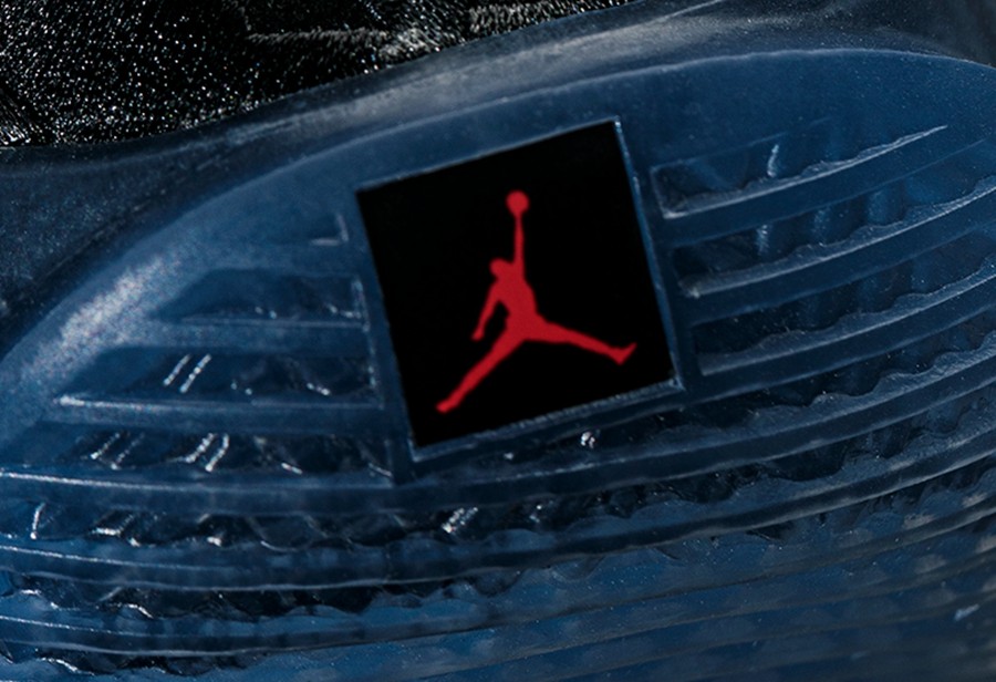Zion 3,Jordan Brand  抢先开箱！Jordan「新签名鞋」揭秘！这科技配置真没白等！