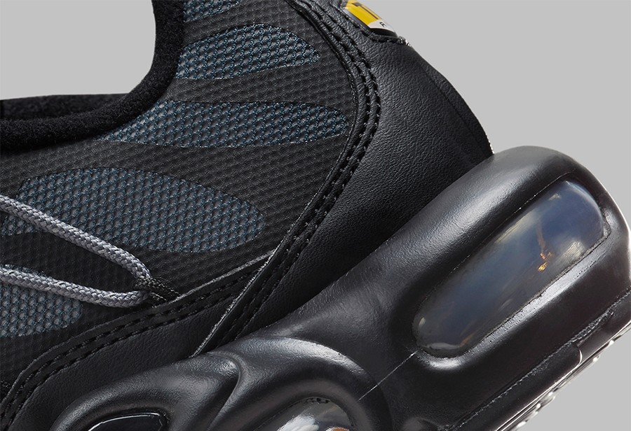 Nike Air Max Plus,FZ2770-001  Nike Air Max Plus 新配色曝光！还有隐藏细节！