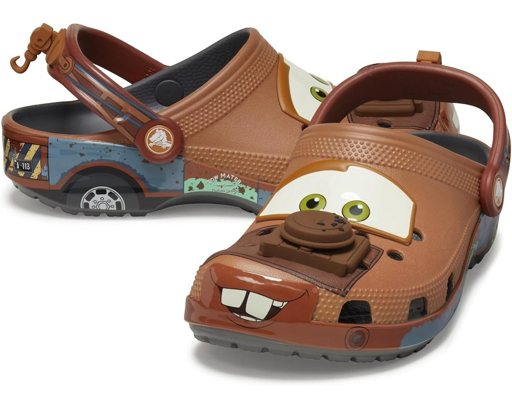 汽车总动员,Crocs,Clog,Mater  《汽车总动员》x Crocs 新鞋来了！这次的角色是 …