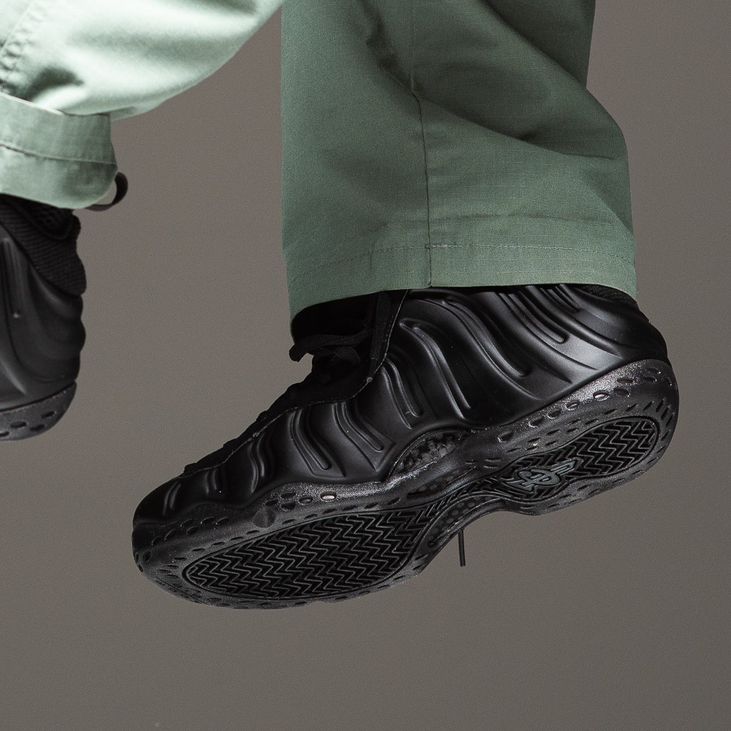 Nike,Air Foamposite One,Anthra Nike「黑武士喷」今早登场!你中签了吗? Nike,Air Foamposite One,Anthra Nike「黑武士喷」今早登场!你中签了吗?