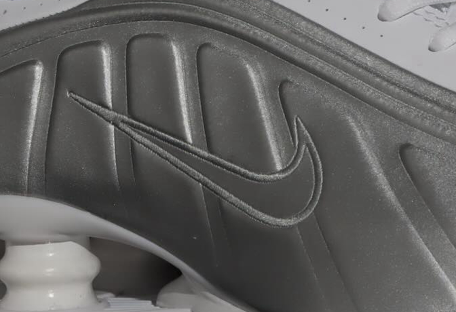 Nike,AR3565-101,Shox R4,AR3565  大牌抢着联名的这个 Nike 鞋型有新配色了！
