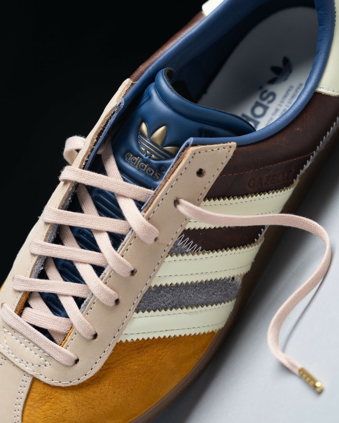 三叶草,adidas Originals,Gazelle 8  三叶草今年最火鞋型之一！新联名规格有点高！