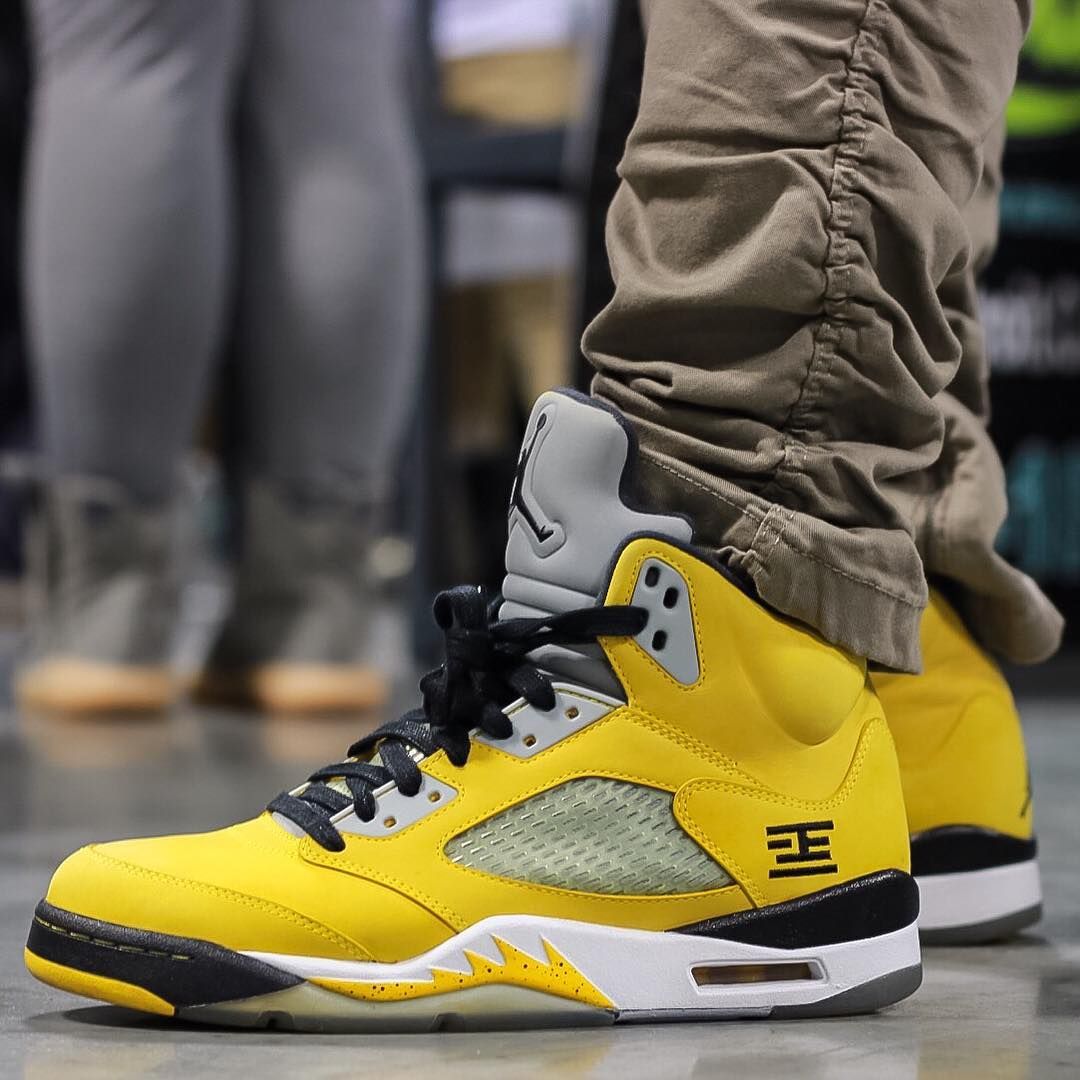 东京,IO3372-700,Air Jordan 5,Tok 实物首次曝光!「天价 AJ」年底登场! 东京,IO3372-700,Air Jordan 5,Tok 实物首次曝光!「天价 AJ」年底登场!
