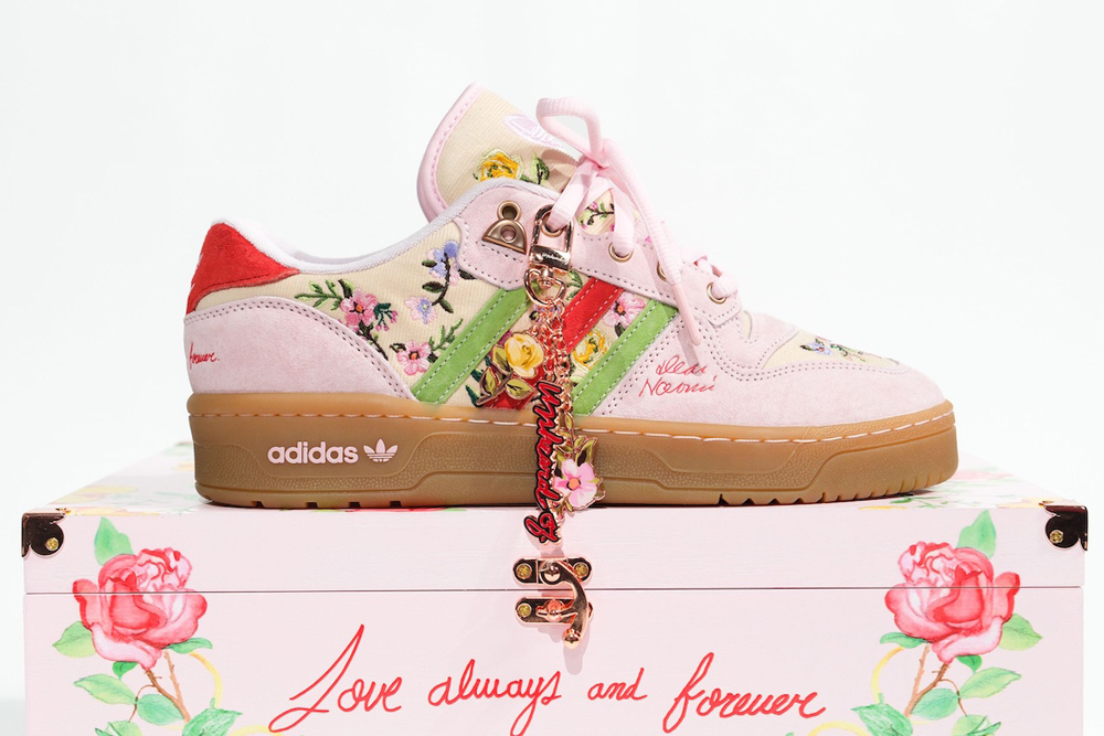 UnheardOf,adidas,Rivalry Lo,Gr 限量 600 双!阿迪「母亲节」联名规格真高啊! UnheardOf,adidas,Rivalry Lo,Gr 限量 600 双!阿迪「母亲节」联名规格真高啊!