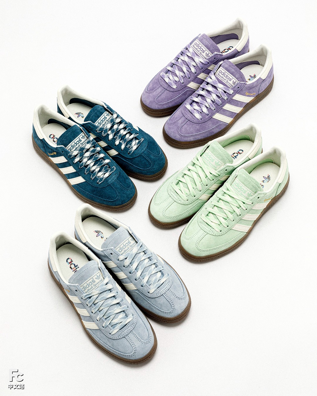 Handball Spezial,小编开箱,adidas O Samba 看腻了?这双「三叶草德训鞋」悄悄发力!市价真香! Handball Spezial,小编开箱,adidas O Samba 看腻了?这双「三叶草德训鞋」悄悄发力!市价真香!