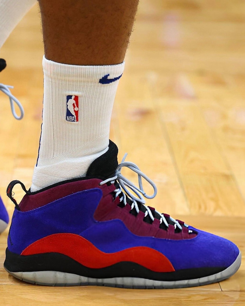 塔克,NBA,鞋王 “鞋王” 又双叒来了!这双 AJ PE 你还记得吗? 塔克,NBA,鞋王 “鞋王” 又双叒来了!这双 AJ PE 你还记得吗?