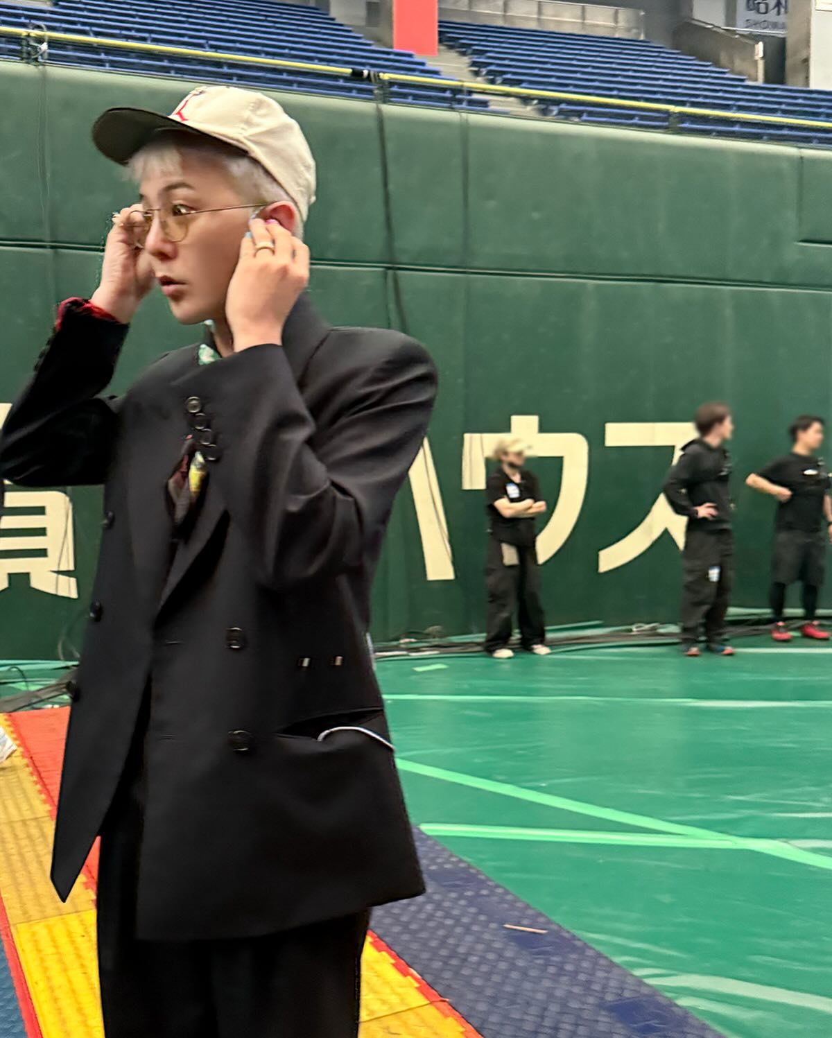 明星上脚 权志龙亲自预告!要跟 Jordan 合作了? 明星上脚 权志龙亲自预告!要跟 Jordan 合作了?
