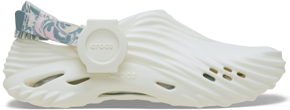 Crocs,G-SHOCK 洞洞鞋跟 G-SHOCK 联名了!套装有点酷! Crocs,G-SHOCK 洞洞鞋跟 G-SHOCK 联名了!套装有点酷!