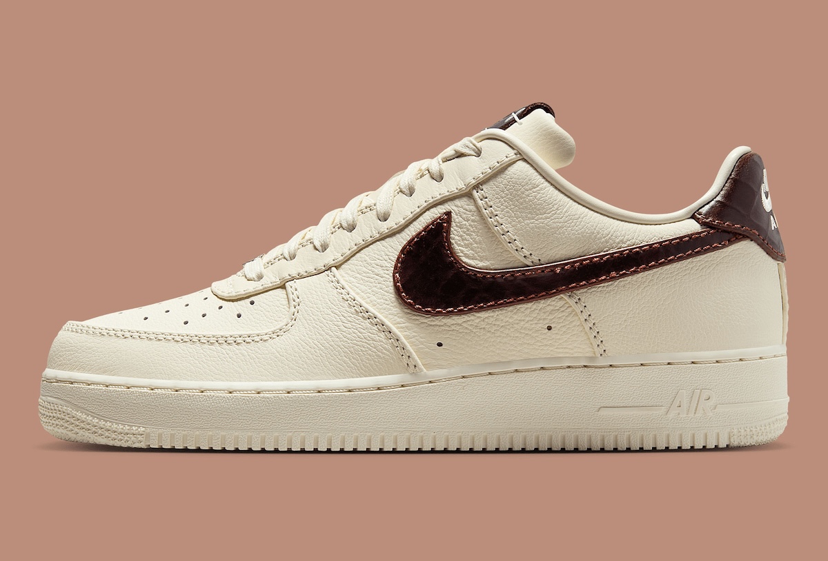 Nike,Air Force 1 Low,Soft Pear 奢华版 AF1 你给几分?官图刚刚曝光! Nike,Air Force 1 Low,Soft Pear 奢华版 AF1 你给几分?官图刚刚曝光!