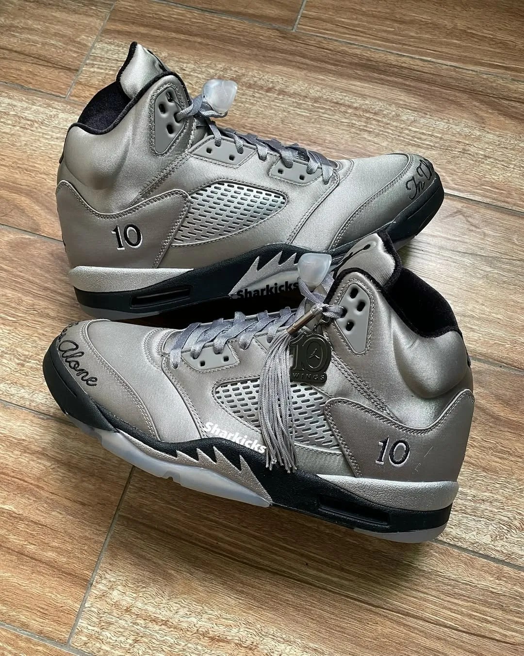 AJ,Air Jordan 5,Wings,IO2038-0 丝绸鞋面!AJ5 “Wings” 最新实物来了! AJ,Air Jordan 5,Wings,IO2038-0 丝绸鞋面!AJ5 “Wings” 最新实物来了!
