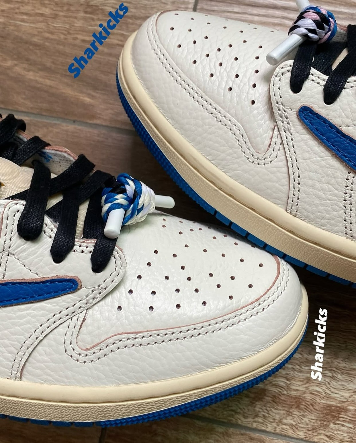 Air Jordan 1 Low OG,DM7866-104 「闪电倒钩 2.0」曝光新实物!日期定了! Air Jordan 1 Low OG,DM7866-104 「闪电倒钩 2.0」曝光新实物!日期定了!