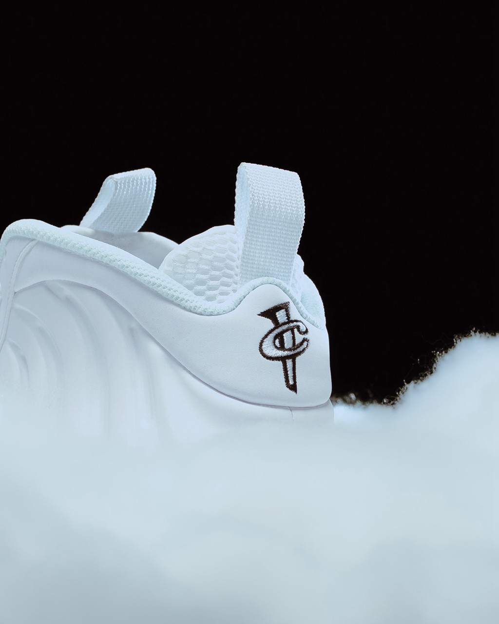 Nike,Air Foamposite One,Triple 本月重头戏!新版「纯白喷」日期更新! Nike,Air Foamposite One,Triple 本月重头戏!新版「纯白喷」日期更新!