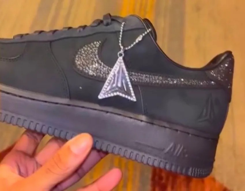 Ja Morant,Nike,Air Force 1 Low 施华洛世奇 x 莫兰特联名曝光!是 Nike 经典鞋型! Ja Morant,Nike,Air Force 1 Low 施华洛世奇 x 莫兰特联名曝光!是 Nike 经典鞋型!