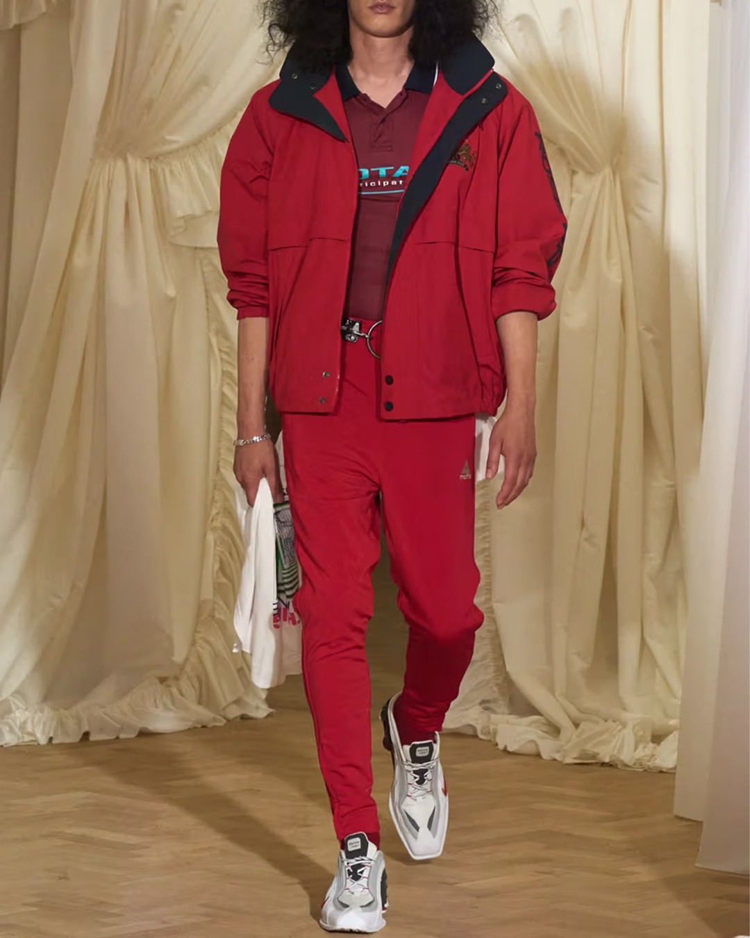 Nike,Martine Rose Nike「最怪联名鞋」回归!新配色给几分? Nike,Martine Rose Nike「最怪联名鞋」回归!新配色给几分?