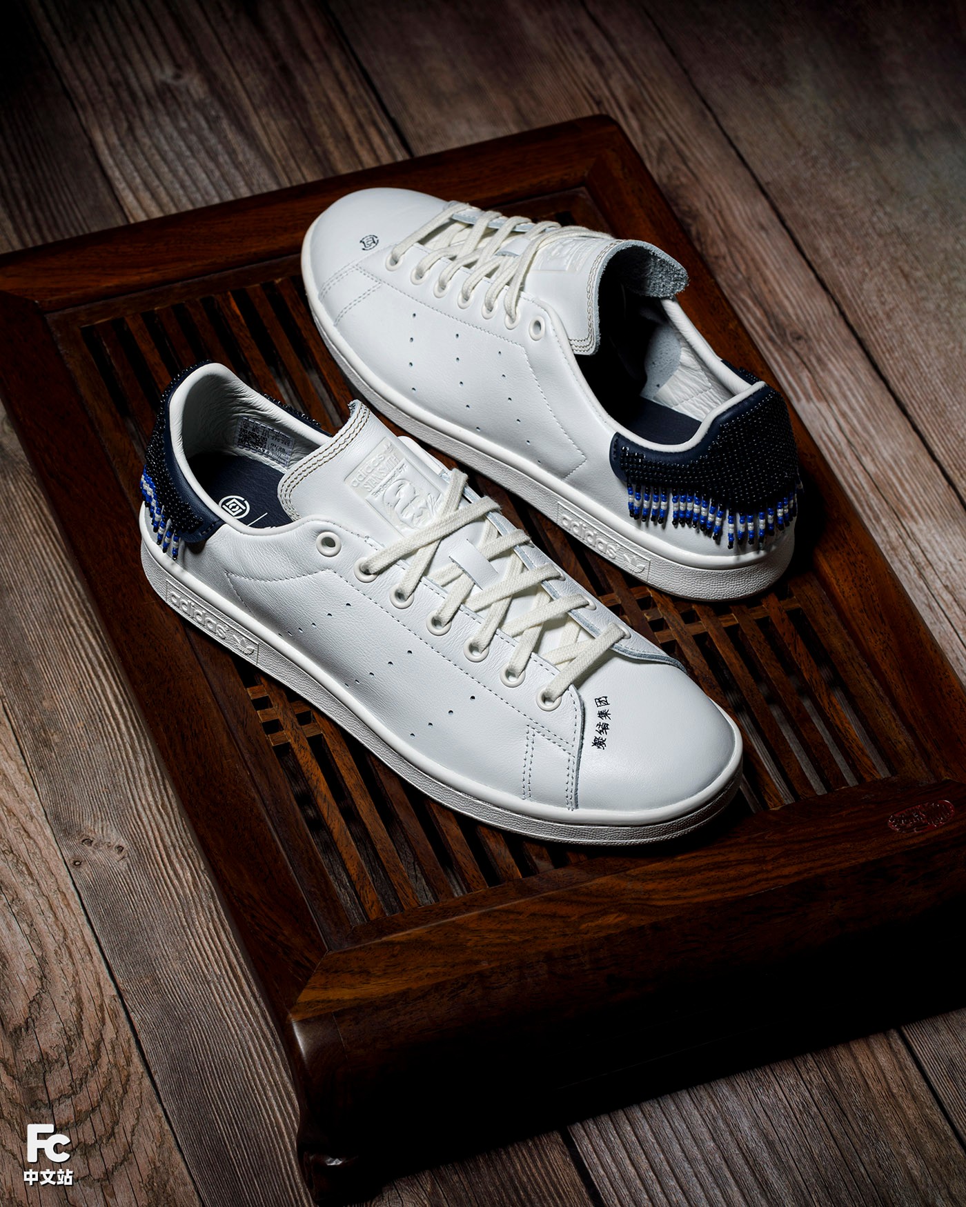 Stan Smith,CLOT,陈冠希,JR0022 不看实物真不知道!冠希的新鞋原来是这样的… Stan Smith,CLOT,陈冠希,JR0022 不看实物真不知道!冠希的新鞋原来是这样的…