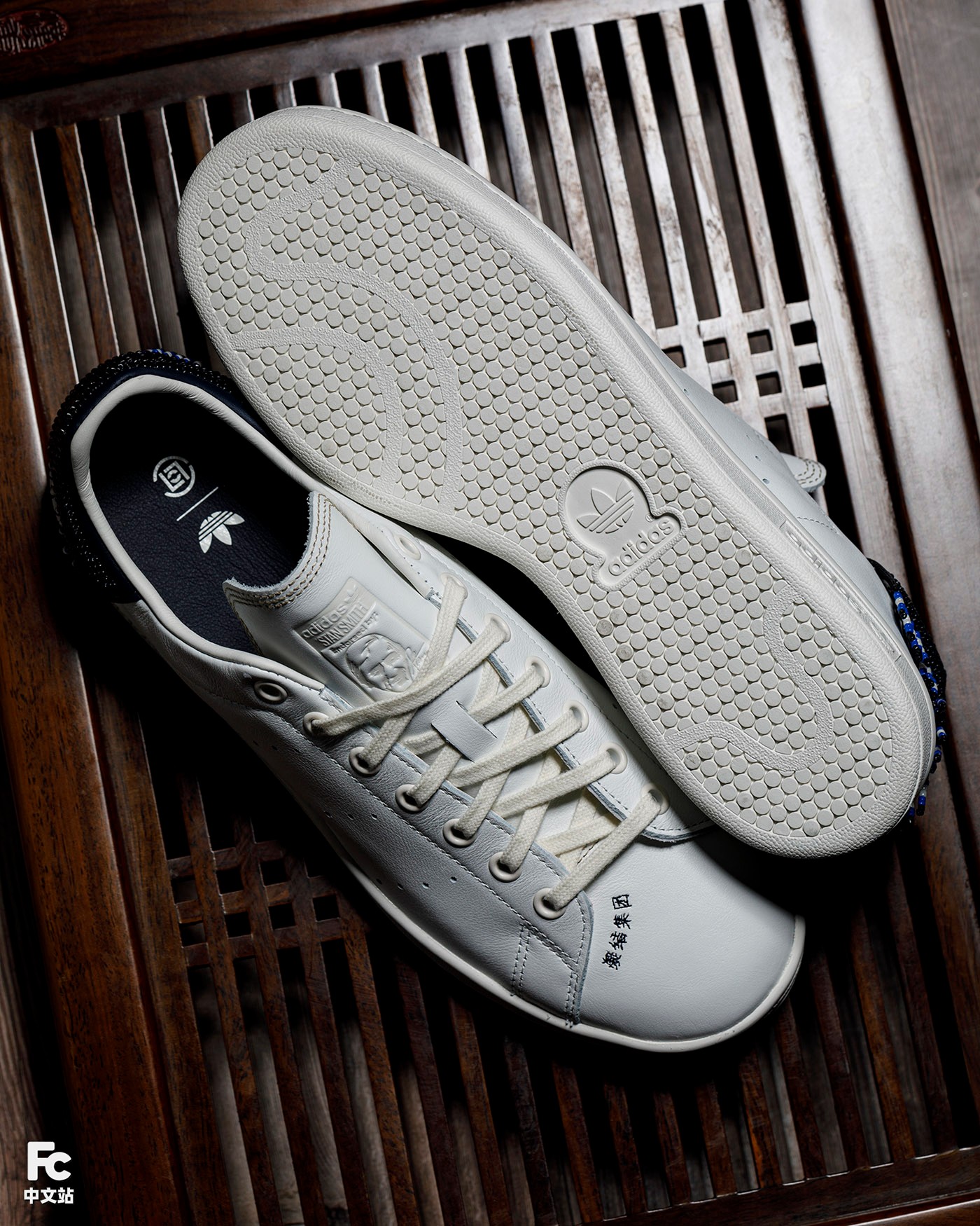 Stan Smith,CLOT,陈冠希,JR0022 不看实物真不知道!冠希的新鞋原来是这样的… Stan Smith,CLOT,陈冠希,JR0022 不看实物真不知道!冠希的新鞋原来是这样的…