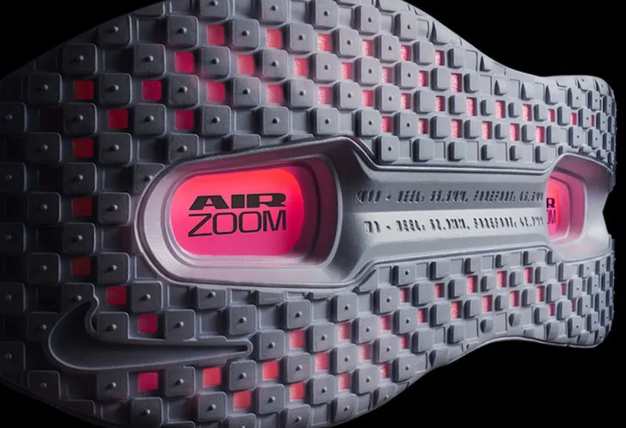 Nike,Vomero Premium.耐克顶级迈柔,Vom 耐克新顶缓!全掌 ZoomX + 大面积 Zoom 气垫! Nike,Vomero Premium.耐克顶级迈柔,Vom 耐克新顶缓!全掌 ZoomX + 大面积 Zoom 气垫!