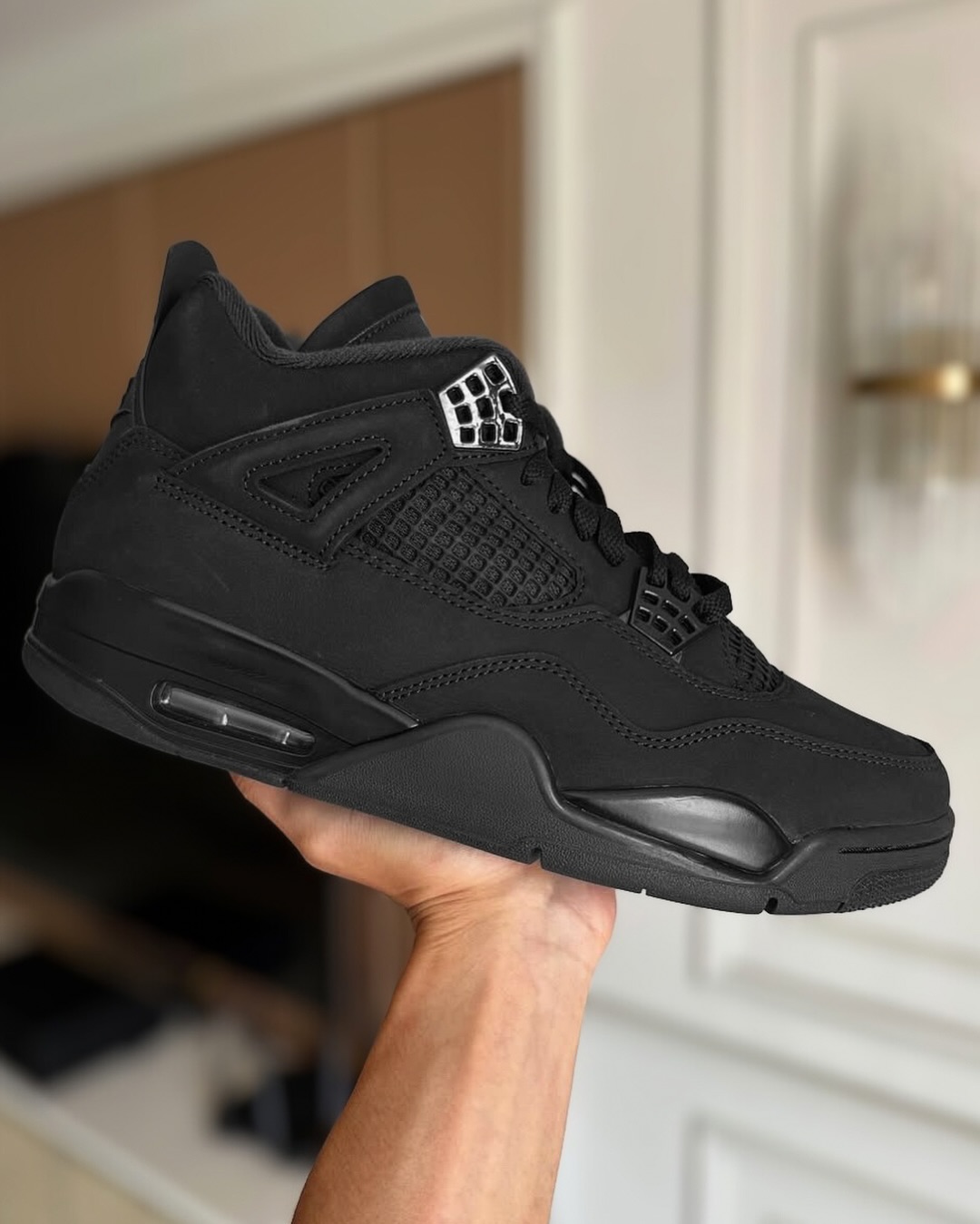 Air Jordan 4,AJ4,Black Cat,FV5 「黑猫 AJ4」实物泄露!这个经典细节回归! Air Jordan 4,AJ4,Black Cat,FV5 「黑猫 AJ4」实物泄露!这个经典细节回归!