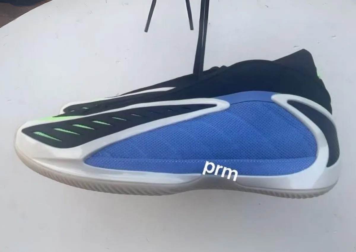 AE2,华子二代,adidas 华子二代 AE2 新配色曝光!发售日期是… AE2,华子二代,adidas 华子二代 AE2 新配色曝光!发售日期是…