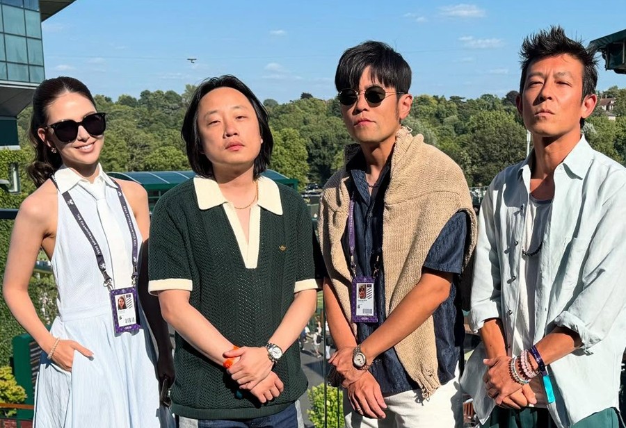 明星上脚 周杰伦、陈冠希合影!都穿了什么鞋? 明星上脚 周杰伦、陈冠希合影!都穿了什么鞋?