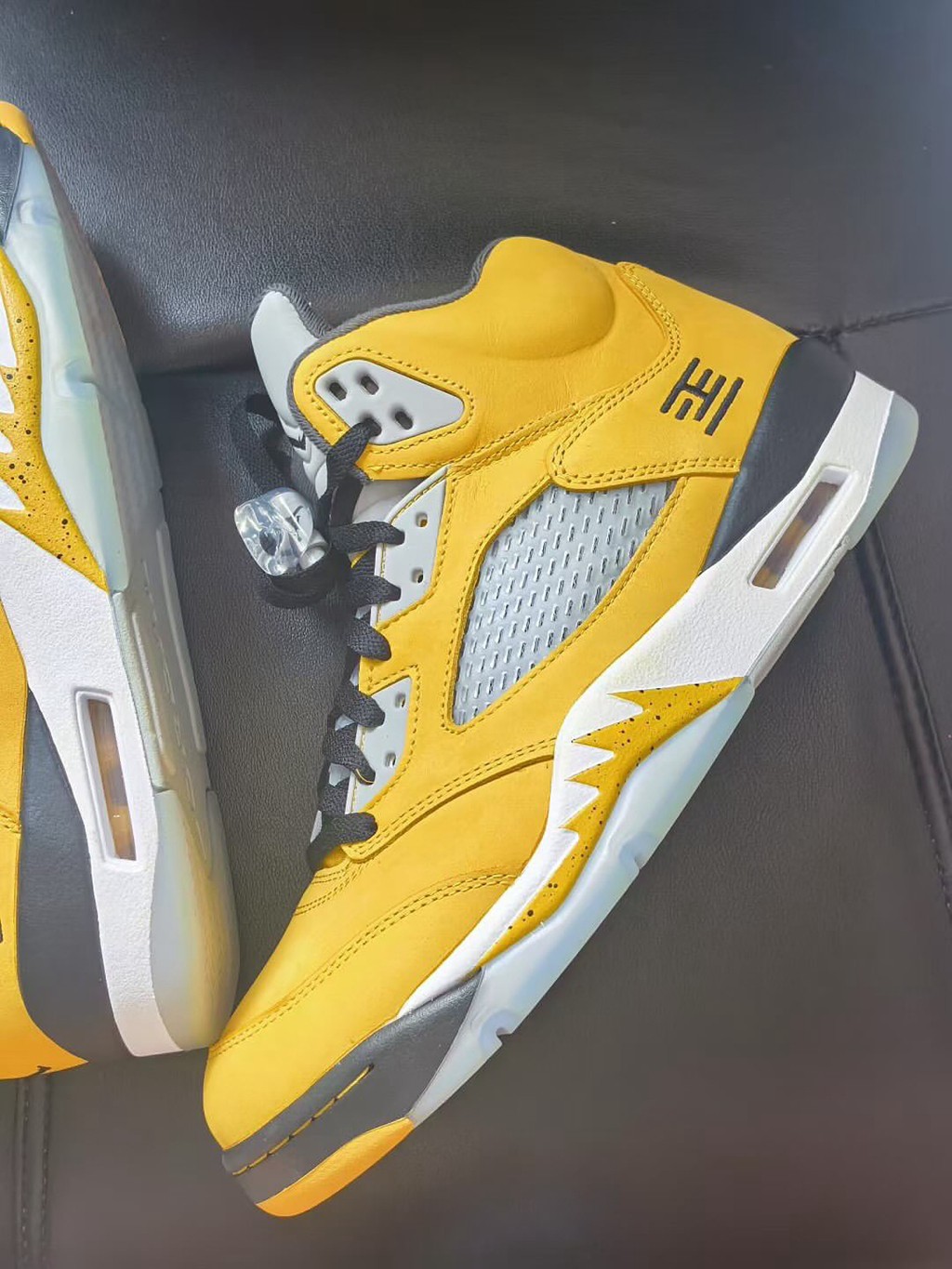 Air Jordan 5,Tokyo 23,IO3372-7 东京 AJ5 最新消息!实物来了! Air Jordan 5,Tokyo 23,IO3372-7 东京 AJ5 最新消息!实物来了!