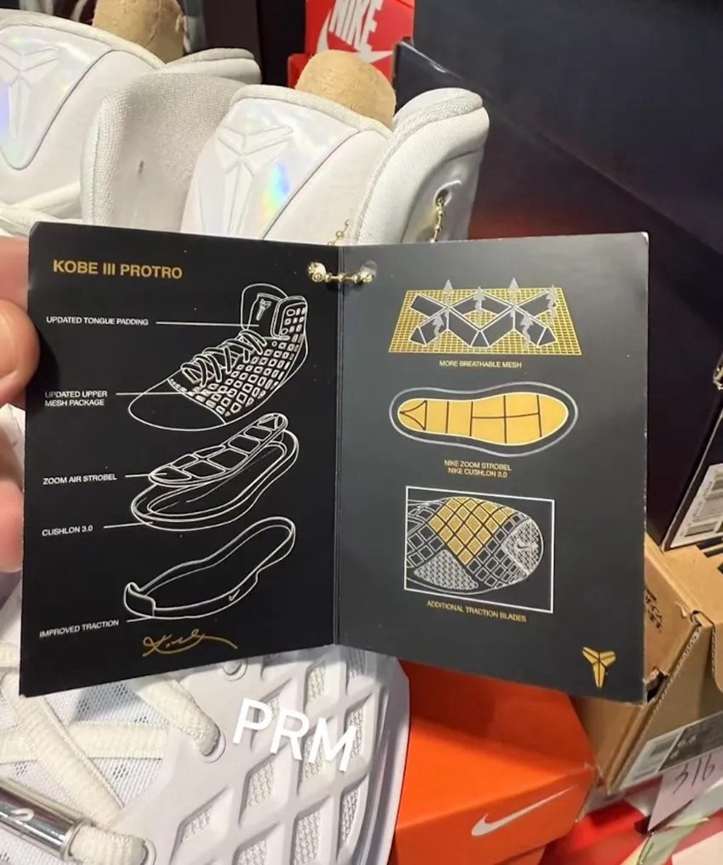 Nike,Kobe 3 Protro,Halo,HM4351 下月「纯白 Kobe 3」实物亮相!中底配置曝光! Nike,Kobe 3 Protro,Halo,HM4351 下月「纯白 Kobe 3」实物亮相!中底配置曝光!