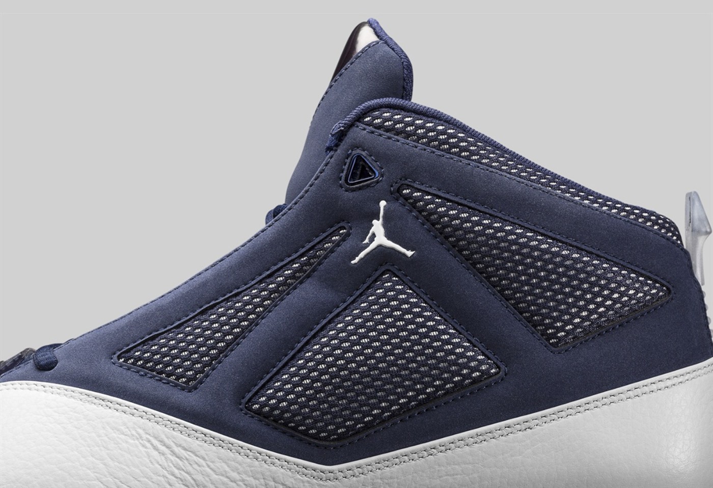 AJ16,Air Jordan 16 AJ16 即将回归!你还记得这双鞋吗? AJ16,Air Jordan 16 AJ16 即将回归!你还记得这双鞋吗?