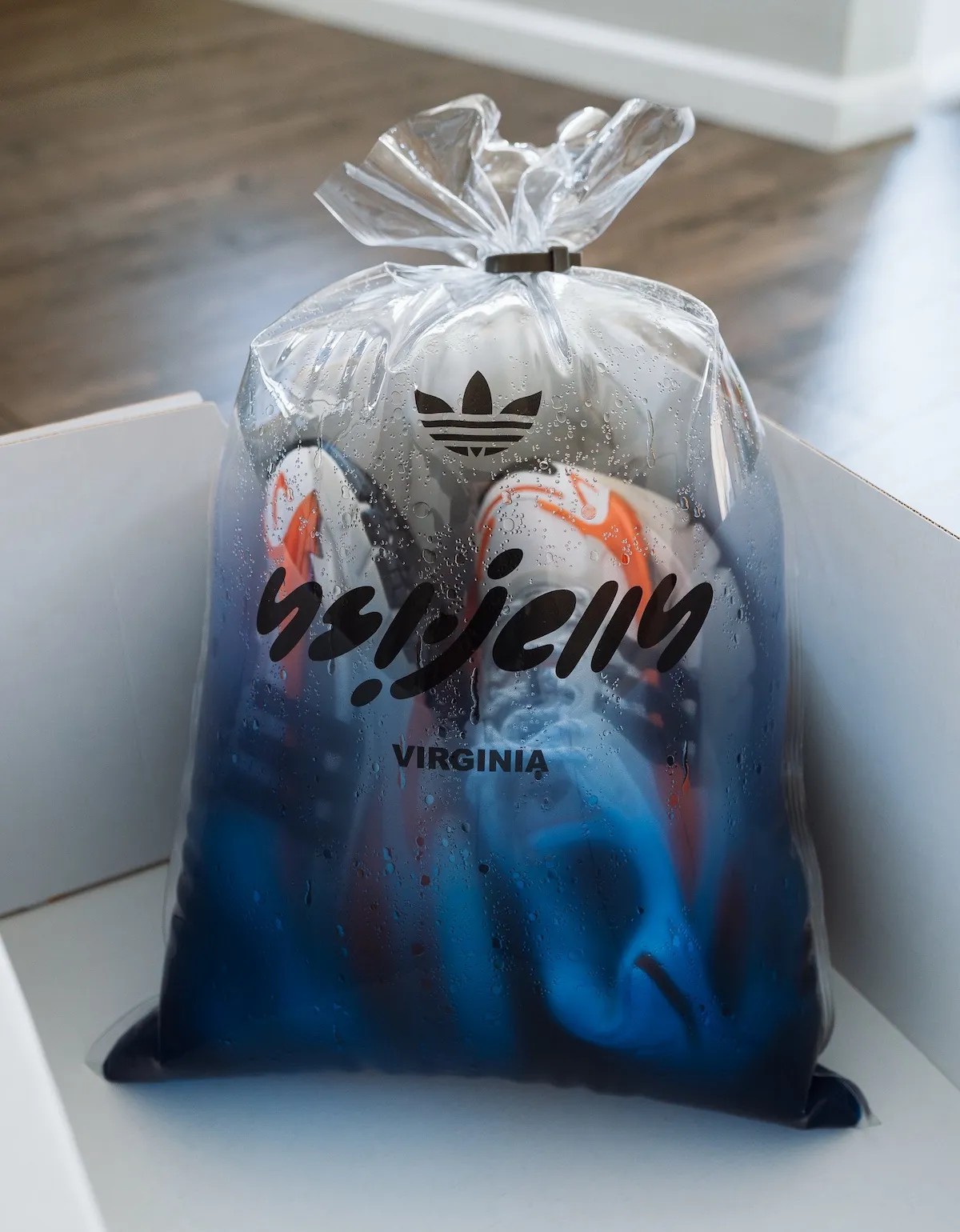 Pharrell,adidas,Adistar,Jellyf 菲董 x 阿迪新鞋下月登场!特殊鞋盒曝光! Pharrell,adidas,Adistar,Jellyf 菲董 x 阿迪新鞋下月登场!特殊鞋盒曝光!