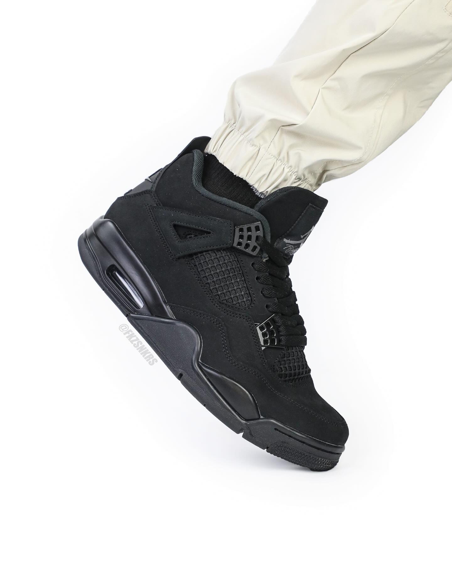 FV5029-010,AJ4,Air Jordan 4,黑猫 黑猫 AJ4 上脚图来了!日期记好! FV5029-010,AJ4,Air Jordan 4,黑猫 黑猫 AJ4 上脚图来了!日期记好!