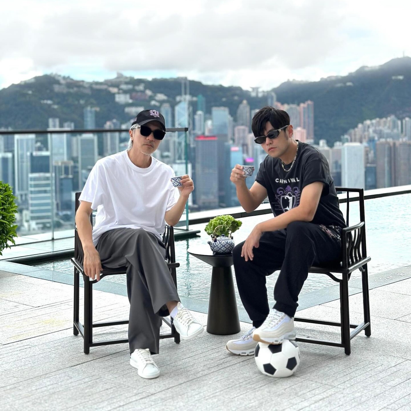 周杰伦,Air Max 95,Levis,Corteiz 周杰伦最近上脚了不少新球鞋,居然还有「甲亢哥同款」… 周杰伦,Air Max 95,Levis,Corteiz 周杰伦最近上脚了不少新球鞋,居然还有「甲亢哥同款」…