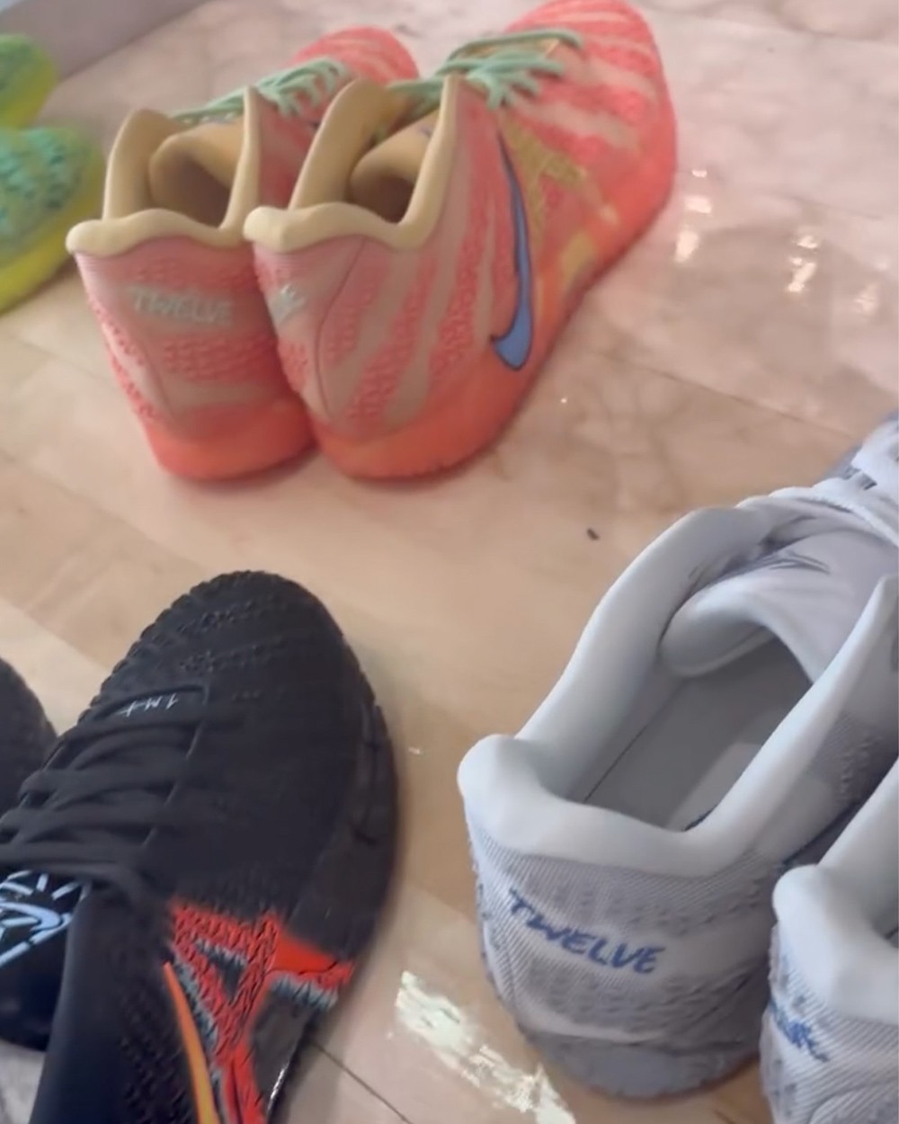莫兰特,Nike,Air Force 1,JA3 莫兰特晒超多新鞋!「神秘 AF1 联名」现身! 莫兰特,Nike,Air Force 1,JA3 莫兰特晒超多新鞋!「神秘 AF1 联名」现身!