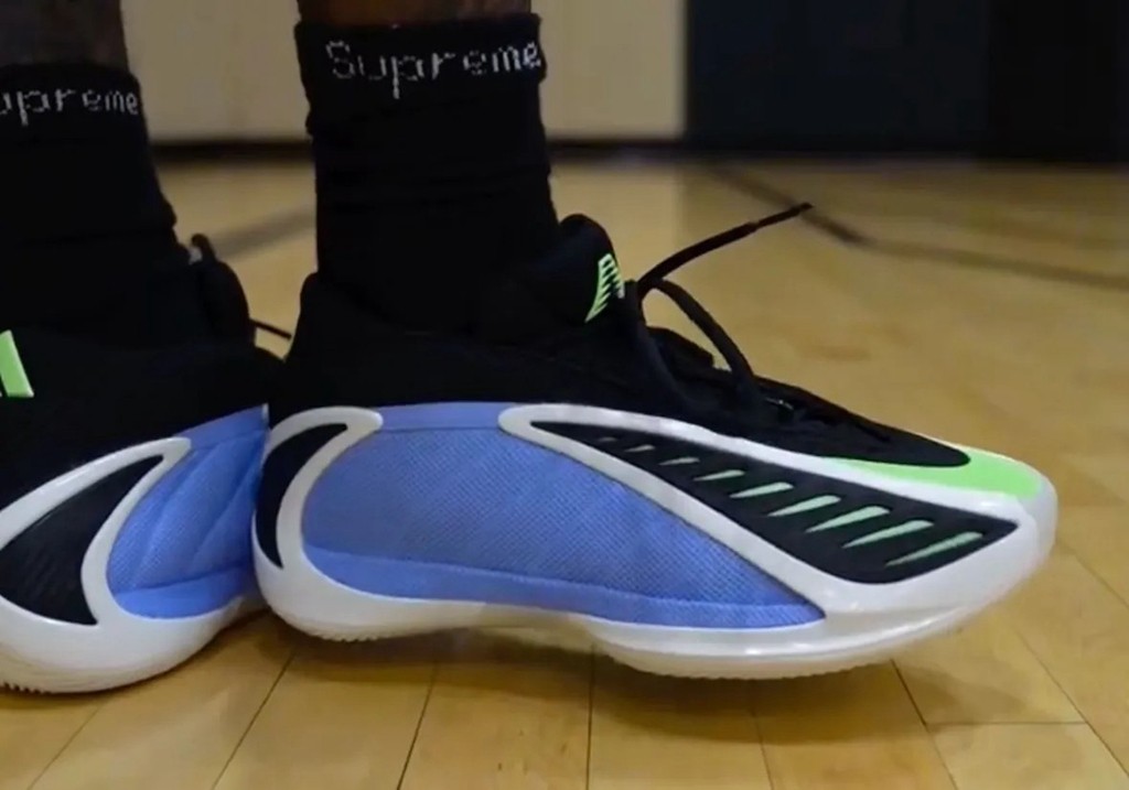 adidas,AE2,Blue Fusion,JR4359 华子 2 代「上脚效果」有了!你打几分? adidas,AE2,Blue Fusion,JR4359 华子 2 代「上脚效果」有了!你打几分?