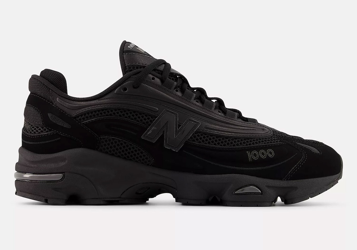 NB,New Balance,1000,M1000B 大牌抢着联名!这双「黑武士」NB 值得关注! NB,New Balance,1000,M1000B 大牌抢着联名!这双「黑武士」NB 值得关注!
