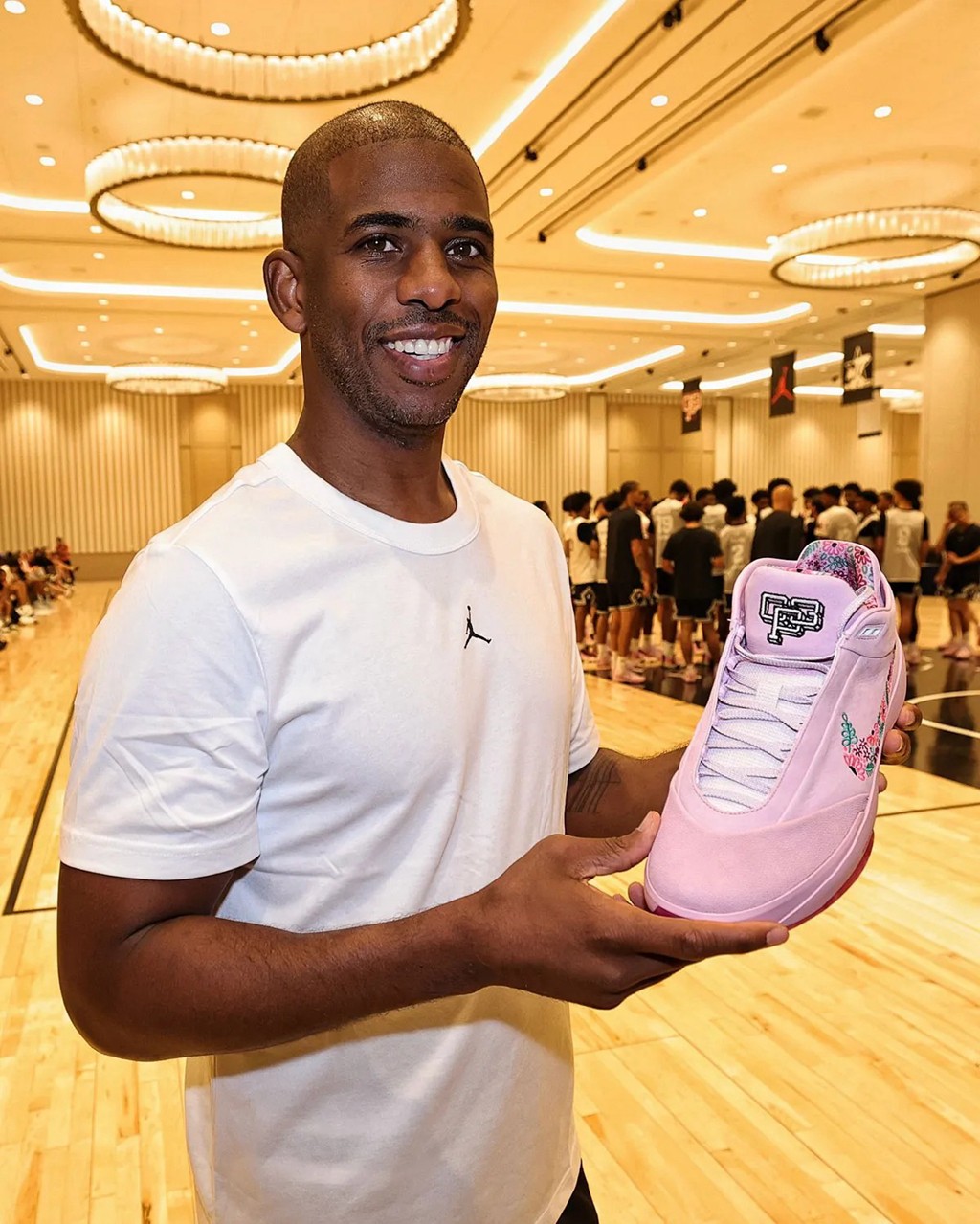 AJ40,保罗,CP3,PE 保罗 AJ40 首次公开!专属细节太爱了! AJ40,保罗,CP3,PE 保罗 AJ40 首次公开!专属细节太爱了!