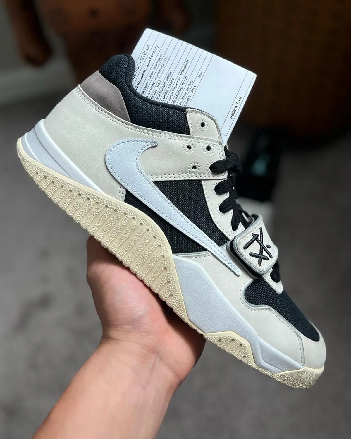 Jumpman,Jordan,Travis Scott 首次曝光!TS 倒钩又有新配色! Jumpman,Jordan,Travis Scott 首次曝光!TS 倒钩又有新配色!