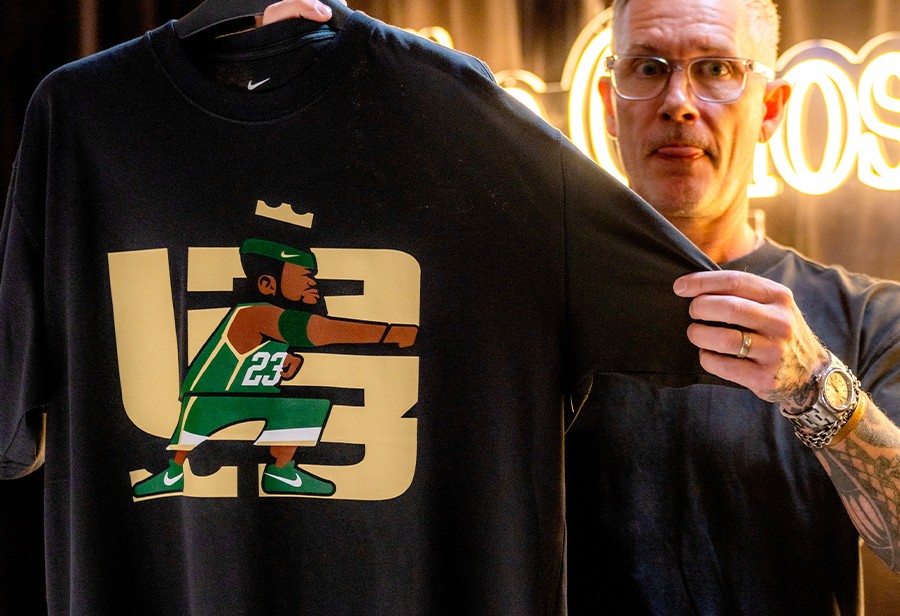 Nike,LeBron 23,LBJ23 全是名场面!勒布朗 23「Story Tee」抢先看! Nike,LeBron 23,LBJ23 全是名场面!勒布朗 23「Story Tee」抢先看!