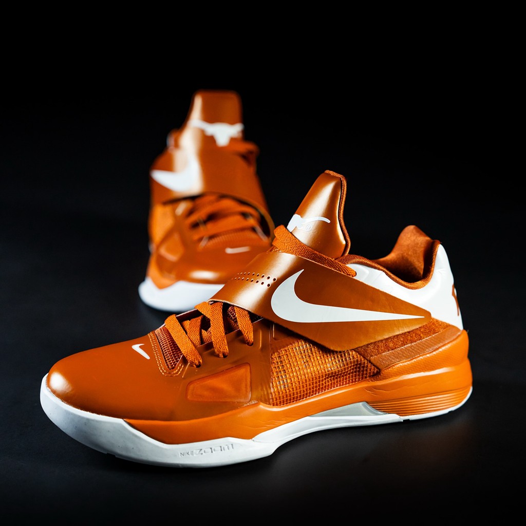 Nike,KD4,Texas,IB3555-800 德州 KD4 最新实物!OG 味十足! Nike,KD4,Texas,IB3555-800 德州 KD4 最新实物!OG 味十足!