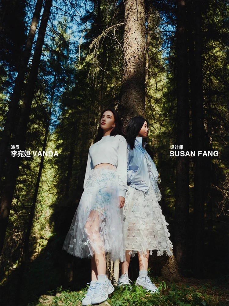 Nike,SUSAN FANG 今早抢到了吗?Nike「艺术家联名」新鞋来了! Nike,SUSAN FANG 今早抢到了吗?Nike「艺术家联名」新鞋来了!