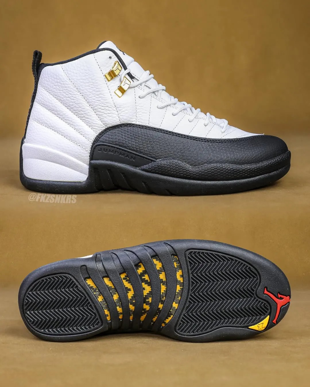 Air Jordan 12 “Taxi” 货号:CT801 「金扣」AJ12 新实物!细节都看清了! Air Jordan 12 “Taxi” 货号:CT801 「金扣」AJ12 新实物!细节都看清了!