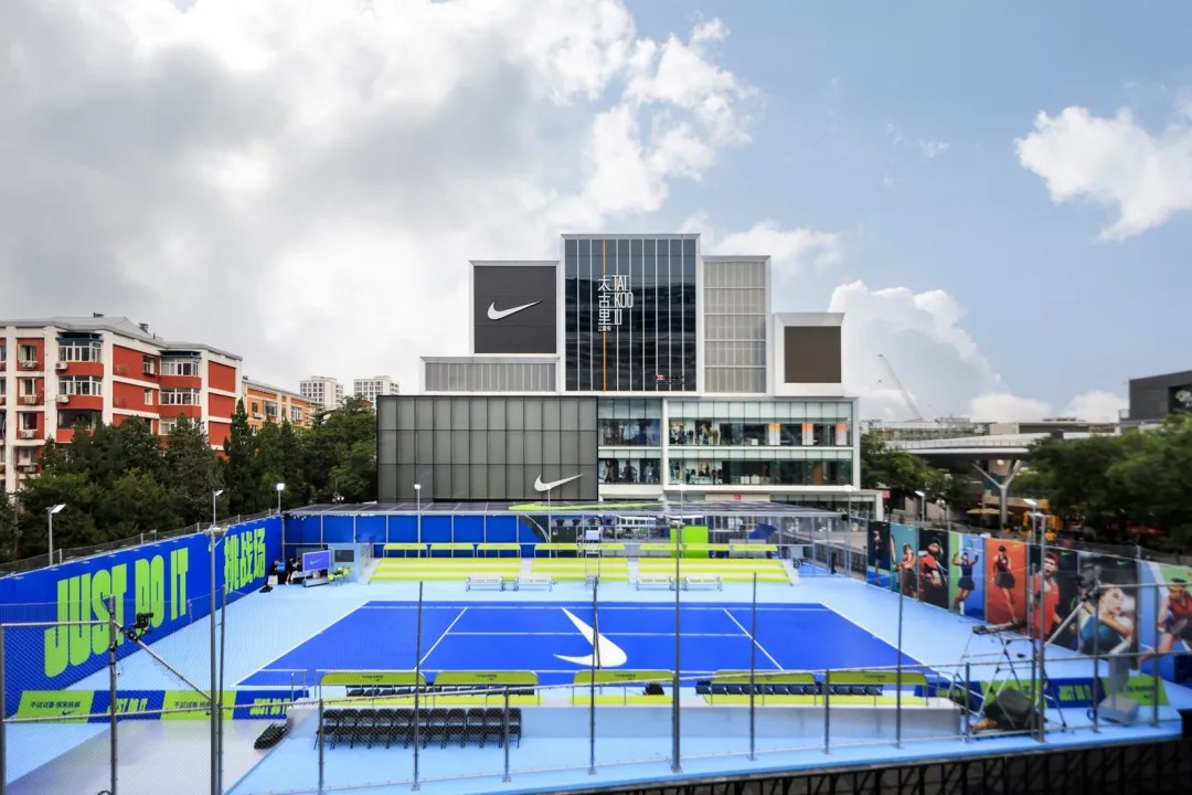 Nike,justdoit挑战场,郑钦文 郑钦文等顶尖球星齐聚!Nike 网球「限时空间」开启! Nike,justdoit挑战场,郑钦文 郑钦文等顶尖球星齐聚!Nike 网球「限时空间」开启!