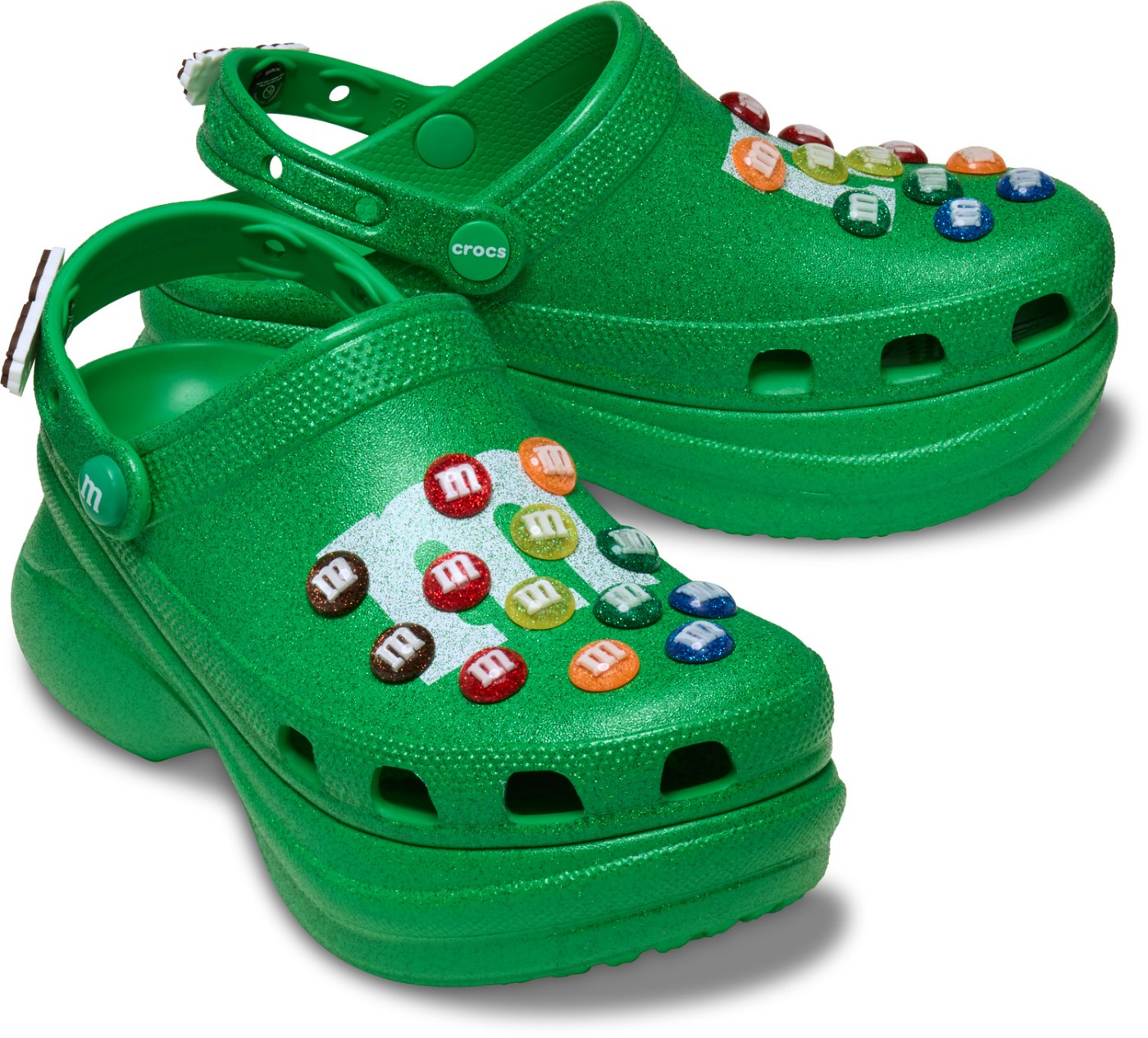 Crocs,M&M 豆 首次合作!Crocs x「M&M 豆」出联名鞋了! Crocs,M&M 豆 首次合作!Crocs x「M&M 豆」出联名鞋了!