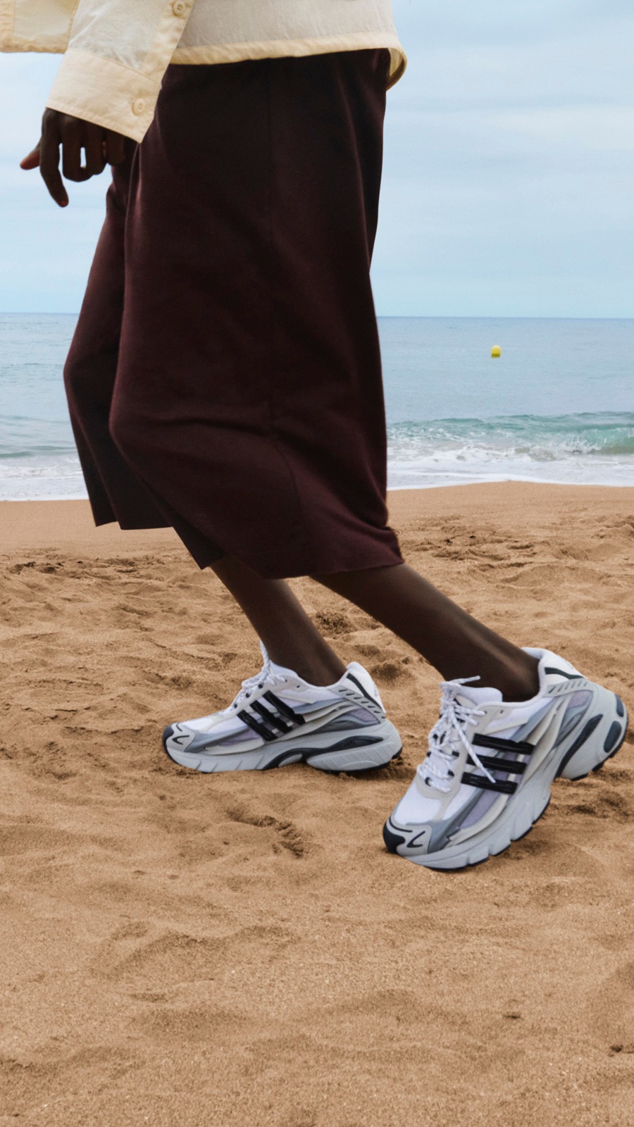 adidas Originals,Pharrell Will 首发市价起飞!菲董「水母鞋」新配色登记开启! adidas Originals,Pharrell Will 首发市价起飞!菲董「水母鞋」新配色登记开启!