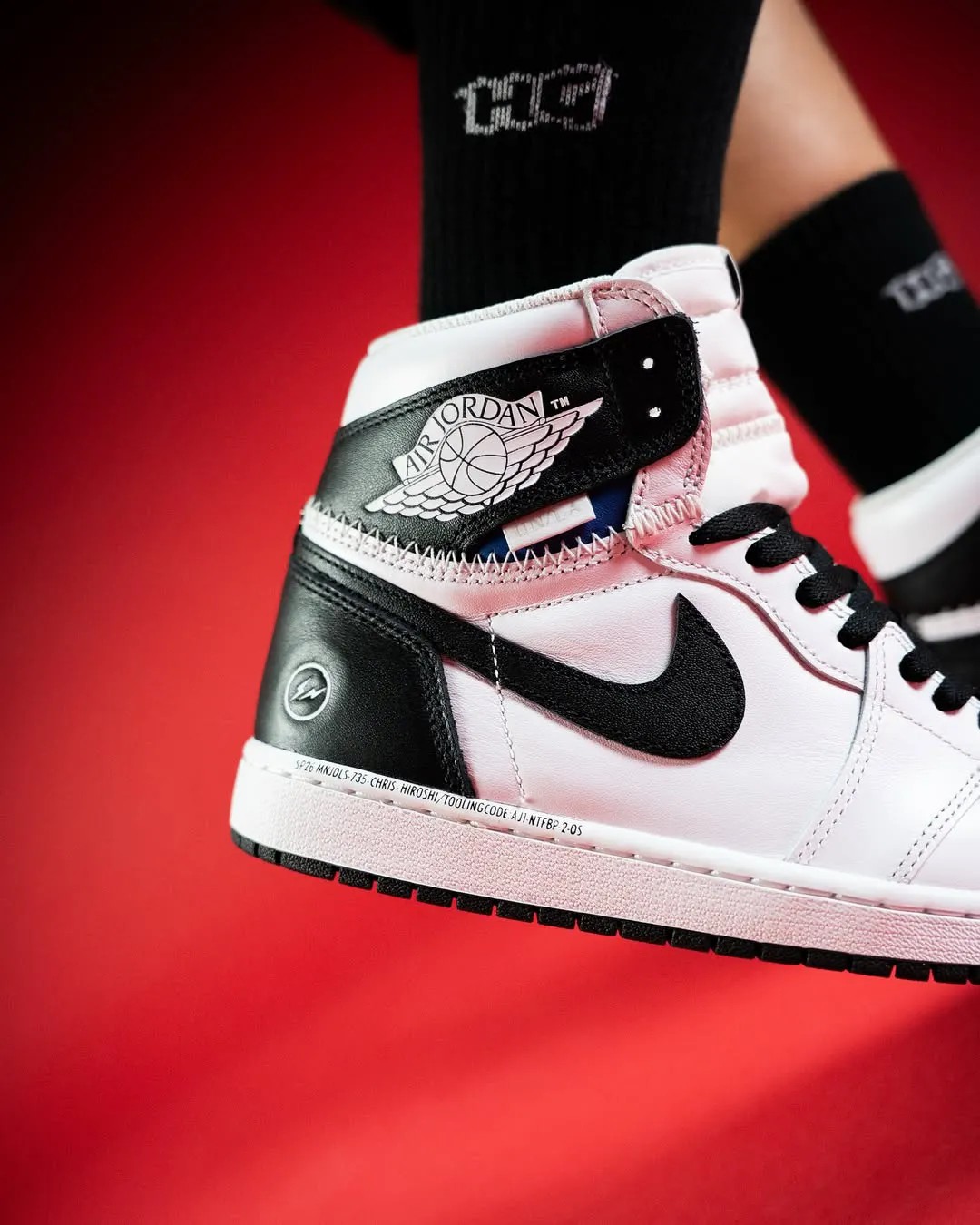 fragment design,Union,Air Jord Union x 大闪电 AJ1 细节曝光!上脚给几分? fragment design,Union,Air Jord Union x 大闪电 AJ1 细节曝光!上脚给几分?