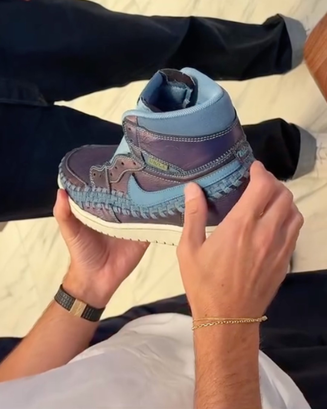 明星上脚 全球仅一双!这双 Union x AJ1 见过吗? 明星上脚 全球仅一双!这双 Union x AJ1 见过吗?